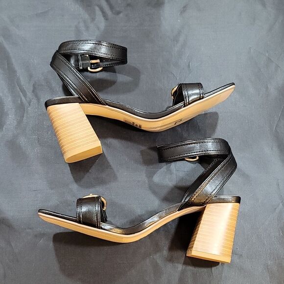 NEW SODA Square Open Toe Metal Buckle Sandals Satacked Low Heel SANDAL - Picture 11 of 16